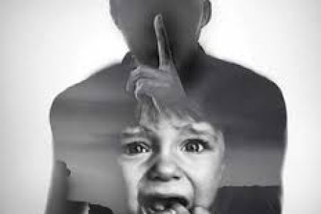 چگونه به کودکانمان آموزش دهیم از آزار جنسی در امان باشند؟